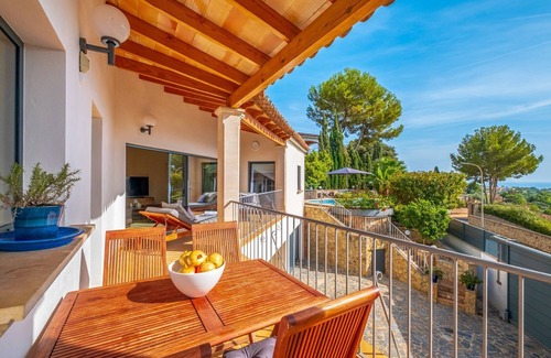 Cas Catala Villa | Bendinat Golf - Four Bedroom Villa, Sleeps 8