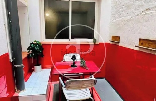 Barrio del Carmen Apartment | Bene5. Cozy apartment with Terrace in the Historical Downtown Valencia