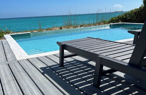 Green Turtle Estates House | Bennett House Beautiful New Oceanfront Home with new pool