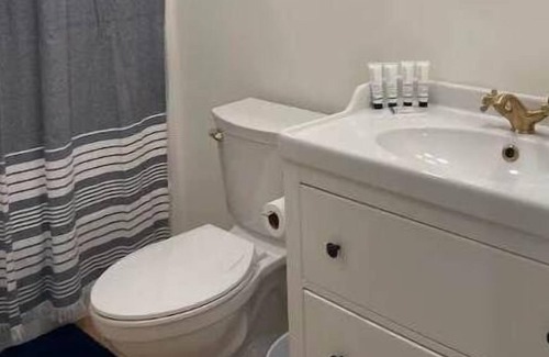 Stanfordville Apartment | Bentley Field House Suite near Rhinebeck