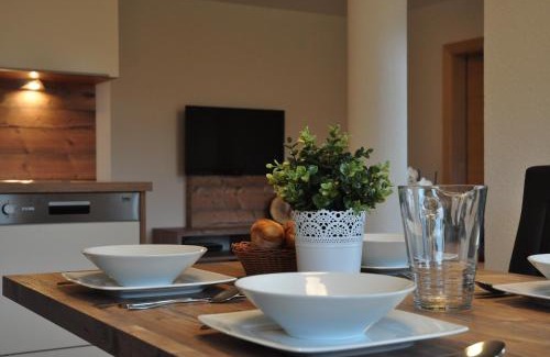 Arzl im Piztal Apartment | Bergchalet Rauch