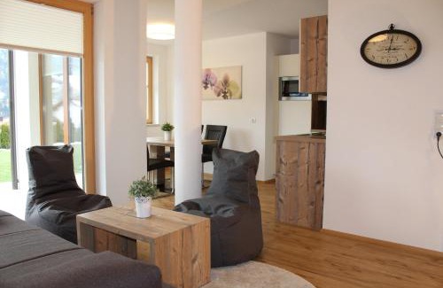 Arzl im Piztal Apartment | Bergchalet Rauch