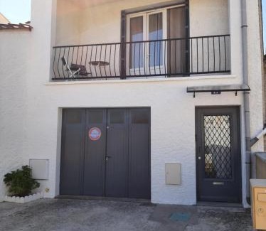 Bergerac House | BERGERAC