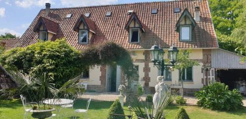 Bracquetuit House | Bergerie Bracquetuit