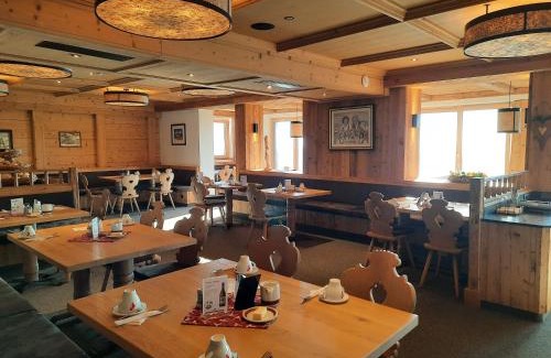 Wildschoenau Hotel | Berggasthof Schatzbergalm