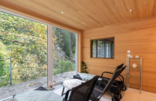 Schroecken House | Berghof vacation home