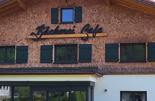 Missen-Wilhams Apartment | Bergzeit vacation apartment with pool and sauna, right by the ski lift