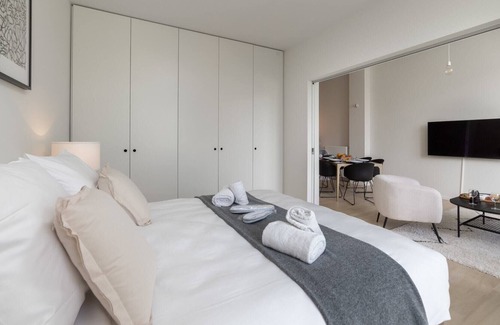Saint-Josse-ten-Noode Apartment | Beriot IV - Two Bedroom Apartment, Sleeps 6