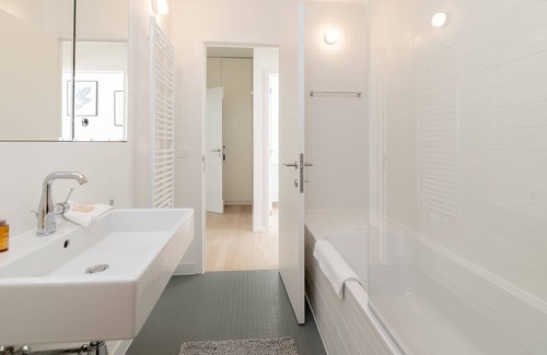 Saint-Josse-ten-Noode Apartment | Beriot V - Two Bedroom Apartment, Sleeps 6