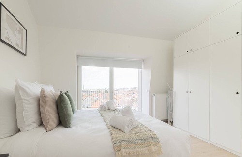 Saint-Josse-ten-Noode Apartment | Beriot VI - Two Bedroom Apartment, Sleeps 4