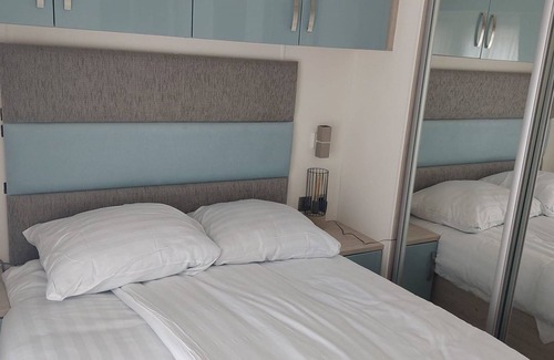 Dordtse Biesbosch House | Berkel 2+4 by Interhome