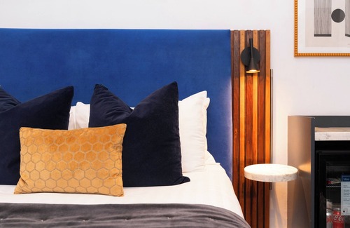 Bristol Hotel | Berkeley Square Hotel