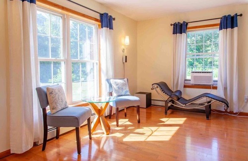 Cheshire House | Berkshires Lakefront Retreat by Evergreen Home