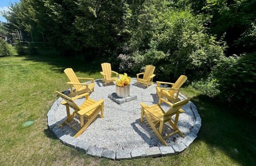 Monterey House | Berkshires Ski House on Lake Garfield w/HT Near Great Barrington