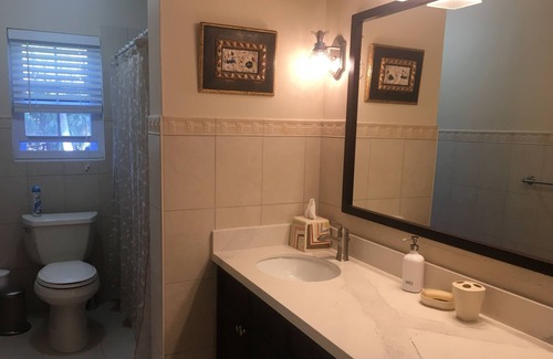 Bailey's Bay Apartment | Bermuda Dreams - a place to rest your soul