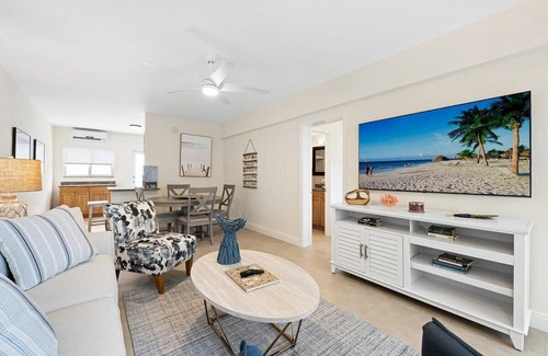 Lauderdale-by-the-Sea Apartment | Bermuda Isles Villas #27