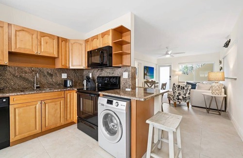 Lauderdale-by-the-Sea Apartment | Bermuda Isles Villas #27