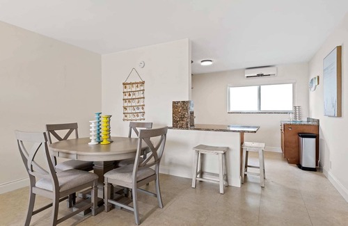 Lauderdale-by-the-Sea Apartment | Bermuda Isles Villas #31