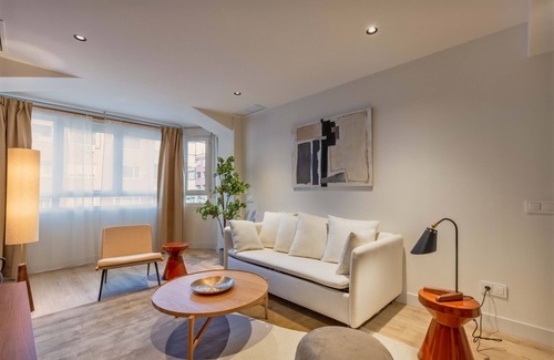 Nueva Espana Apartment | Bernabeu Place VIII apartment in Madrid