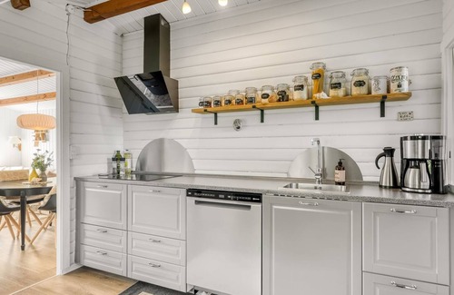 Floutrup House | "Berner" - 500m to the fjord by Interhome