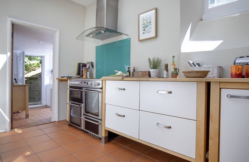 Croyde Cottage | Berry Cottage, on the edge of the postcard-pretty village of Croyde
