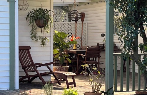 Berry House | Berry FiftyFour - Full house, pet friendly garden, close to everything in Berry!