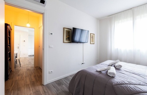 Borgatella Apartment | Bertelli 4 - One Bedroom Apartment, Sleeps 4