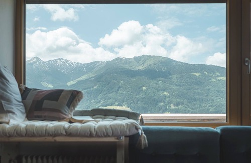 Weerberg Apartment | Besondere Fewo - Direkt am Waldrand mit Atemberaubendem Ausblick