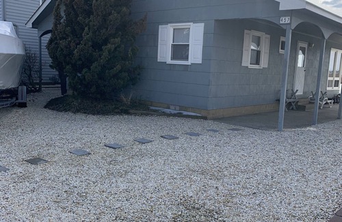 Dover Beaches North House | BEST BAYFRONT VALUE IN CHADWICK BEACH NEWLY RENOVATED SLEEPS 7 RATED 10/10
