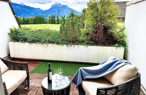 Enzensberg Apartment | Best Butler * Bohemian Spirit In the Alps * Netflix
