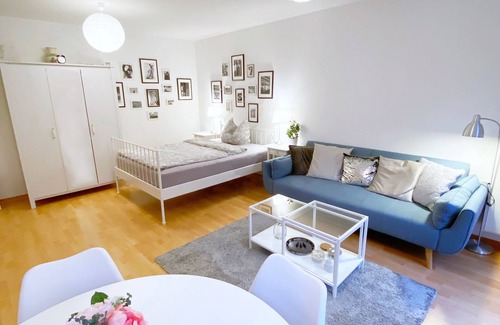 Mitte Apartment | 𝓑est Central Huge 𝓛uxury Apartment Alexanderplatz