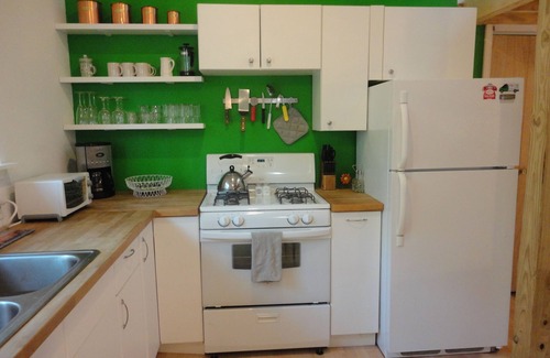 South River City House | Best Central Location/Private Urban Oasis/Travis Heights Near SoCo & Downtown