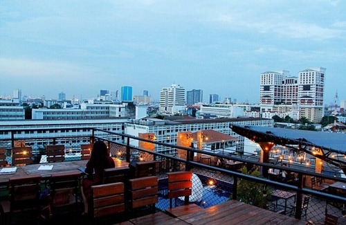 Ekkamai Apartment | Best City Center Ekamai Sukhumvit Newly Renovated 1 Bedroom + Living Area 60 Sqm