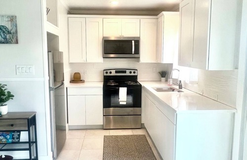 Matlacha House | Best Deal Available for a monthly rental home during season! 🏝️🐬