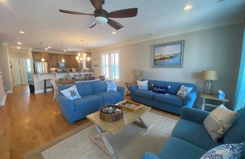 Kure Beach House | BEST DEAL IN KURE BEACH! FULLY RENOVATED LUXURY HOME STEPS TO THE OCEAN & PIER