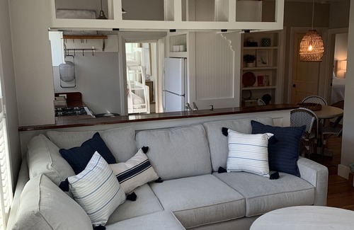 Yachting Village Apartment | Best Downtown Location! Monthly 2-BR Apartment with AC/patio/grille/parking!