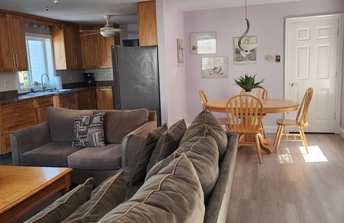 Lake George House | Best family vaca location! Spacious 4 bedroom alongside Million Dollar Beach