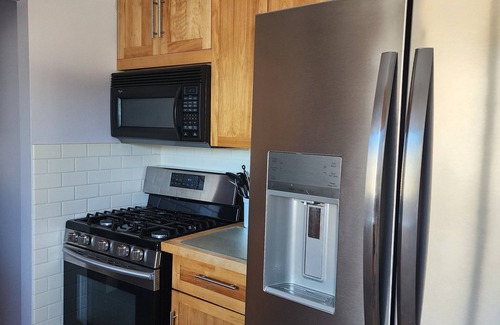 Lake George House | Best family vaca location! Spacious 4 bedroom alongside Million Dollar Beach