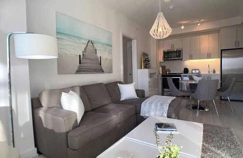 Innisfil Apartment | Best Friday Harbour Rentals by StunningStayz