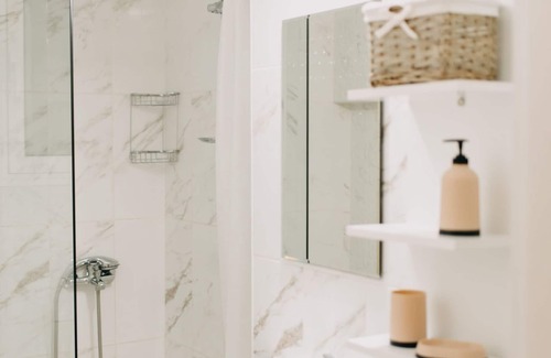 Koukouli Apartment | Best House Central Apartment Ag.Nikolaou