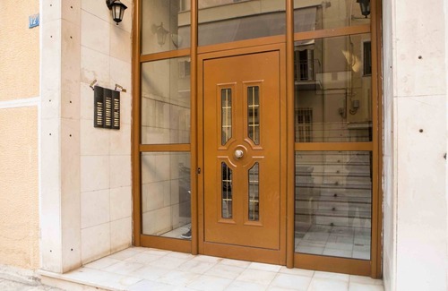 Ampelokipoi Apartment | Best House, Kolchidos, Ampelokipoi Metro, Athens