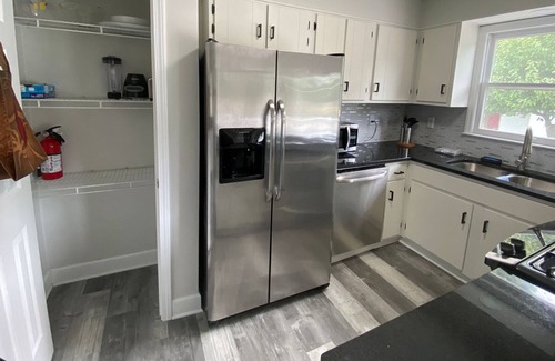 Snellville House | BEST LOCATION- 3Br-1.5Bath - Close to everything!!