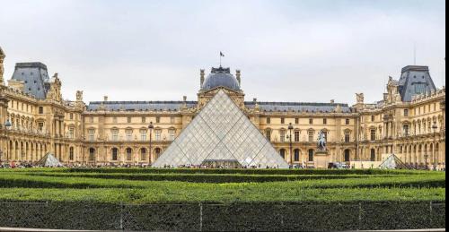 Palais-Royal Apartment | Best Location Calm Palais Royal Louvre Opera Concorde CLIM
