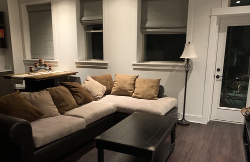 Coeur d'Alene Apartment | Best Location . Center of downtown CDA just out the front door.