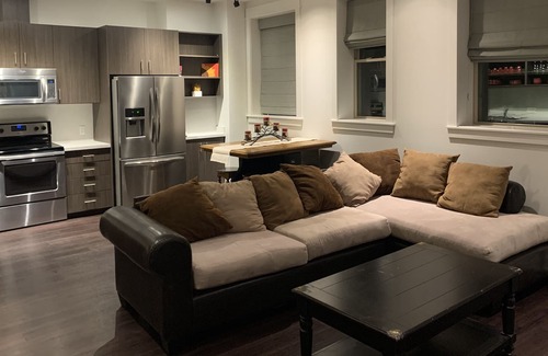 Coeur d'Alene Apartment | Best Location . Center of downtown CDA just out the front door.