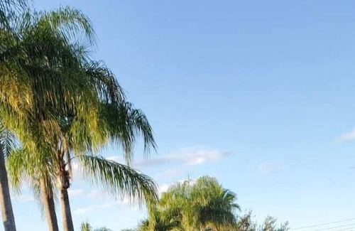 Pembroke Pines House | Best Location! Great Community! Walking Distance to Most Places Grocery, etc.