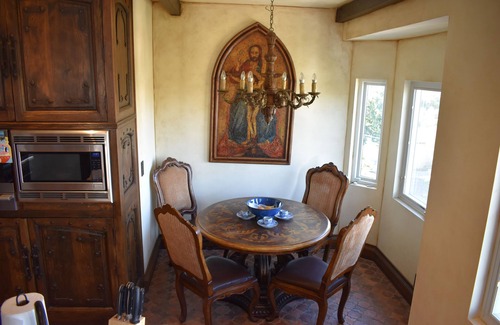 Angelino Heights House | Best Location in L.A. - Postcard Views!