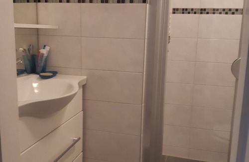Stuwerviertel Apartment | Best Location near Prater decorated full Furnished