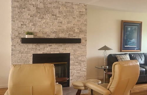 Coronado Condo | Best location - walk to everything - NEW LISTING!