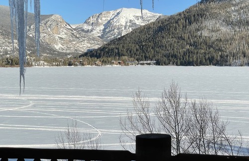 Grand Lake Cabin | Best Mtn/Lake views! Lodge on esteemed Lakeside Drive! Hot tub! Fido friendly!